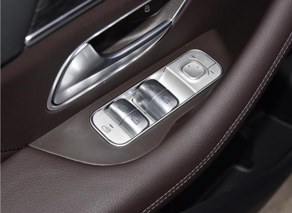 奔驰GLE 2022款 GLE 450 4MATIC 豪华型 车厢座椅   门窗控制