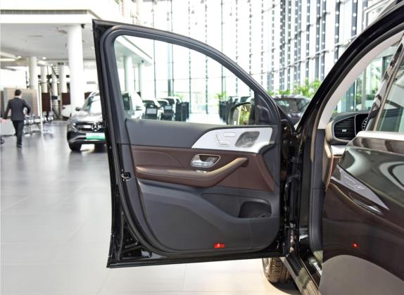 奔驰GLE 2022款 改款 GLE 350 4MATIC 动感型 车厢座椅   前门板