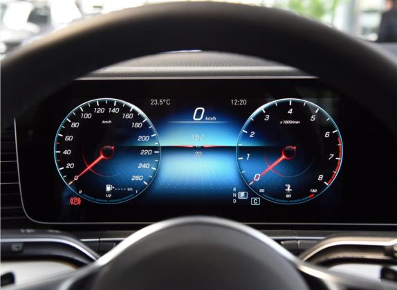 奔驰GLE 2022款 改款 GLE 350 4MATIC 动感型 中控类   仪表盘