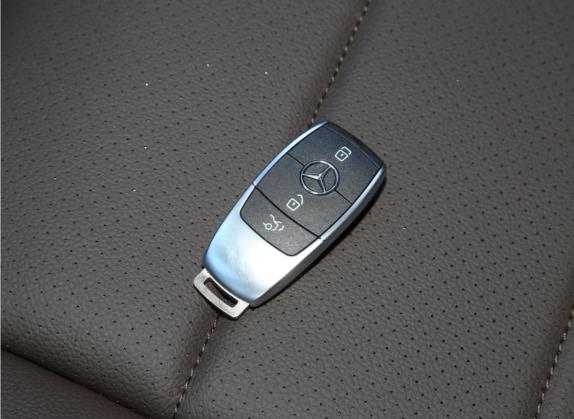 奔驰GLE 2022款 改款 GLE 450 4MATIC 豪华型 其他细节类   钥匙