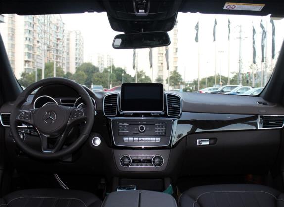 奔驰GLS 2016款 GLS 350d 4MATIC 中控类   中控全图