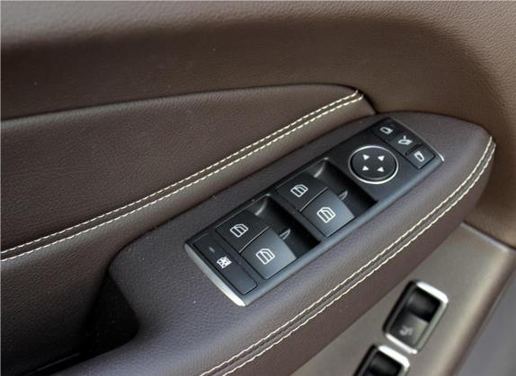 奔驰GLS 2016款 GLS 350d 4MATIC 车厢座椅   门窗控制