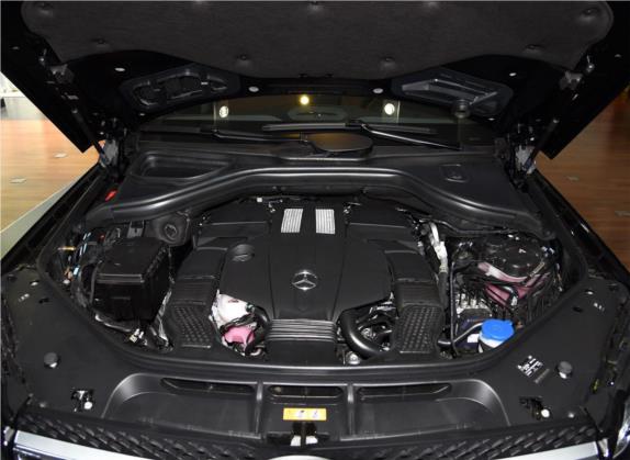 奔驰GLS 2016款 GLS 400 4MATIC豪华型 其他细节类   发动机舱