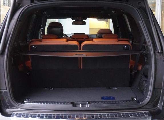 奔驰GLS 2017款 GLS 400 4MATIC豪华型 车厢座椅   后备厢