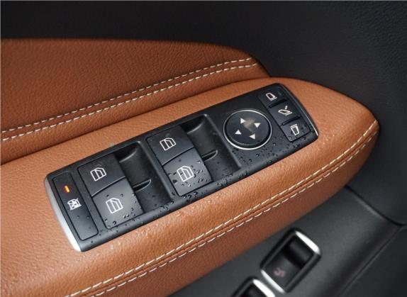 奔驰GLS 2017款 GLS 400 4MATIC豪华型 车厢座椅   门窗控制