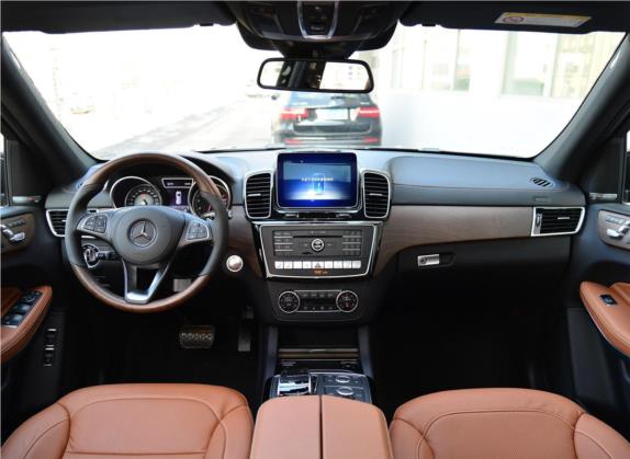 奔驰GLS 2017款 GLS 500 4MATIC 中控类   中控全图