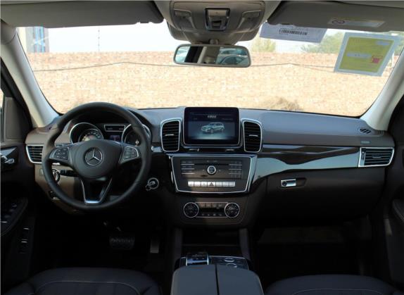 奔驰GLS 2018款 GLS 350d 4MATIC 中控类   中控全图