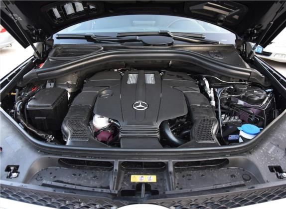 奔驰GLS 2018款 GLS 400 4MATIC豪华型 其他细节类   发动机舱