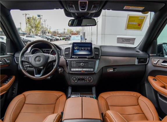 奔驰GLS 2018款 改款 GLS 500 4MATIC 中控类   中控全图