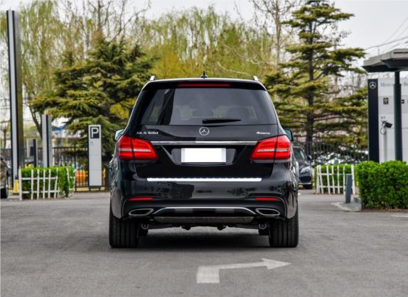 奔驰GLS 2018款 改款 GLS 500 4MATIC 外观   正后