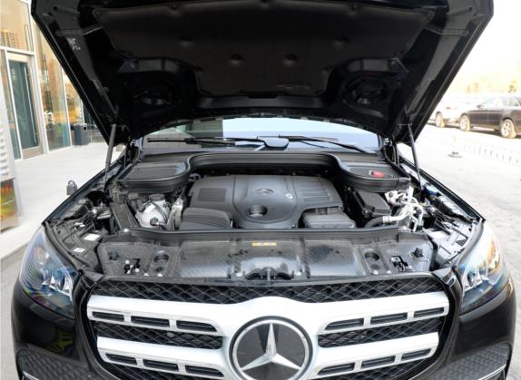 奔驰GLS 2021款 GLS 400 4MATIC 其他细节类   发动机舱