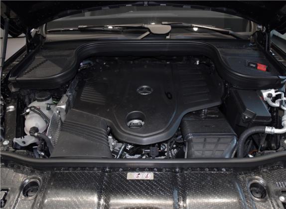 奔驰GLS 2021款 GLS 450 4MATIC 时尚型 其他细节类   发动机舱