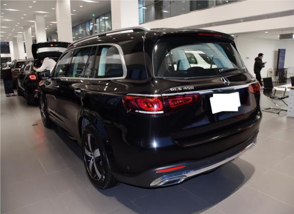 奔驰GLS 2021款 GLS 450 4MATIC 时尚型 外观   斜后