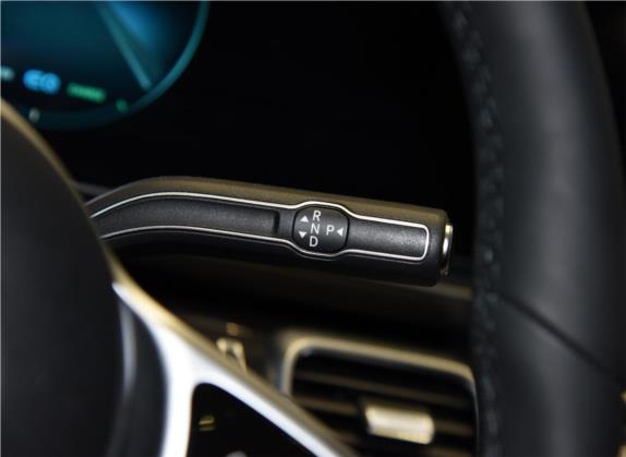 奔驰GLS 2021款 GLS 450 4MATIC 时尚型 中控类   挡把