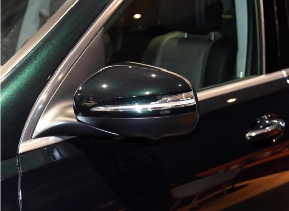 奔驰GLS 2021款 GLS 450 4MATIC 豪华型 外观细节类   外后视镜