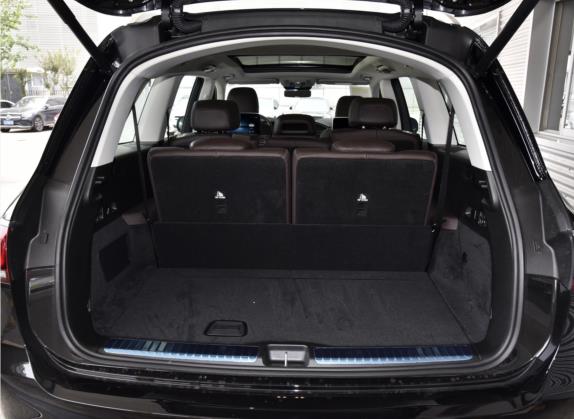 奔驰GLS 2021款 改款 GLS 450 4MATIC 豪华型 车厢座椅   后备厢