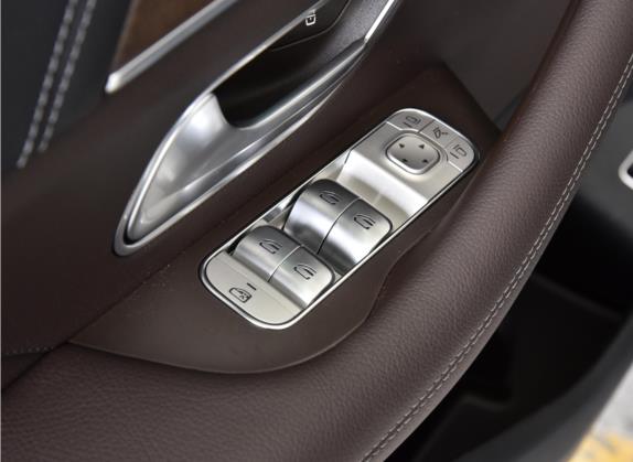 奔驰GLS 2021款 改款 GLS 450 4MATIC 豪华型 车厢座椅   门窗控制