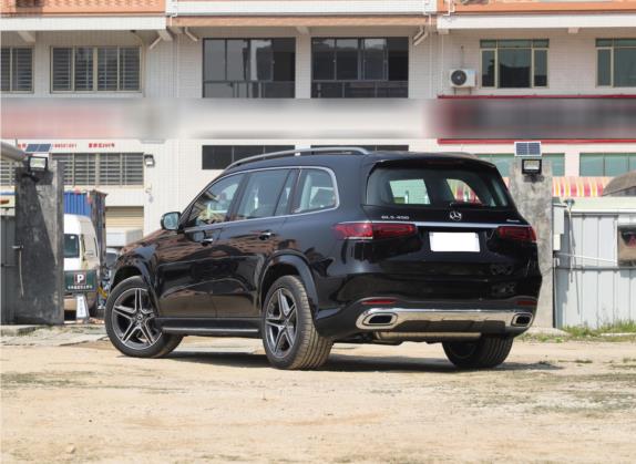 奔驰GLS 2022款 GLS 450 4MATIC 豪华型 外观   斜后