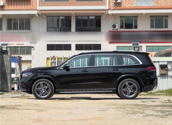 奔驰GLS 2022款 GLS 450 4MATIC 豪华型 外观   正侧