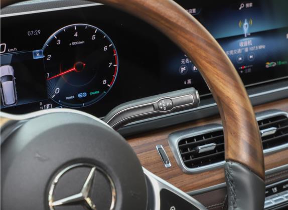 奔驰GLS 2022款 GLS 450 4MATIC 豪华型 中控类   挡把