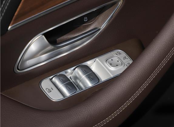 奔驰GLS 2022款 GLS 450 4MATIC 豪华型 车厢座椅   门窗控制