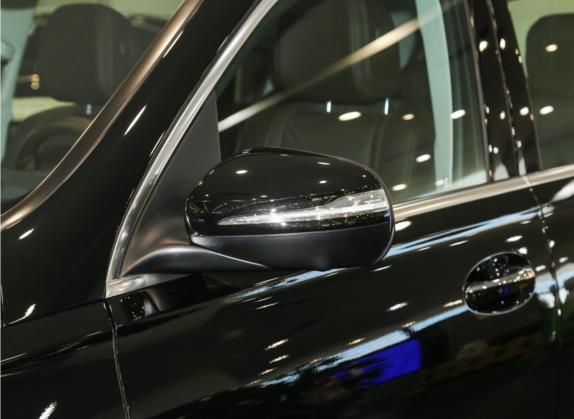 奔驰GLS 2022款 改款 GLS 450 4MATIC 豪华型 外观细节类   外后视镜