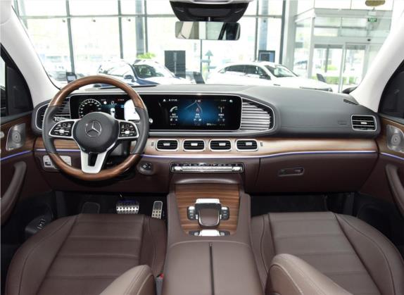 奔驰GLS 2022款 改款二 GLS 450 4MATIC 豪华型 中控类   中控全图