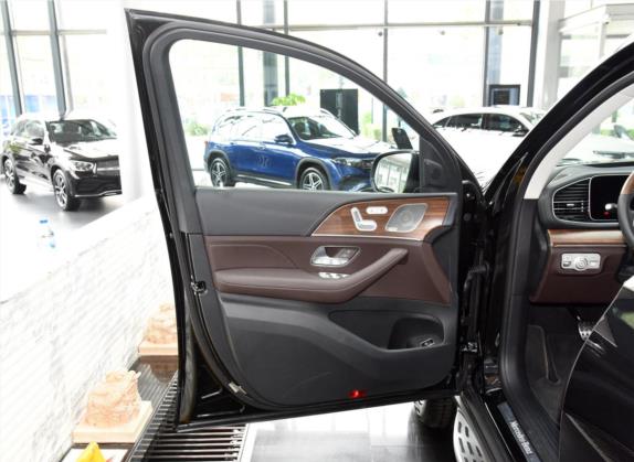 奔驰GLS 2022款 改款二 GLS 450 4MATIC 豪华型 车厢座椅   前门板