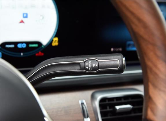 奔驰GLS 2022款 改款二 GLS 450 4MATIC 豪华型 中控类   挡把