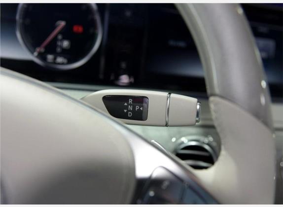 奔驰S级新能源 2016款 S 500 e L 中控类   挡把