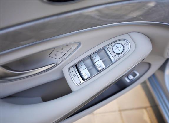 奔驰S级新能源 2016款 S 500 e L 车厢座椅   门窗控制