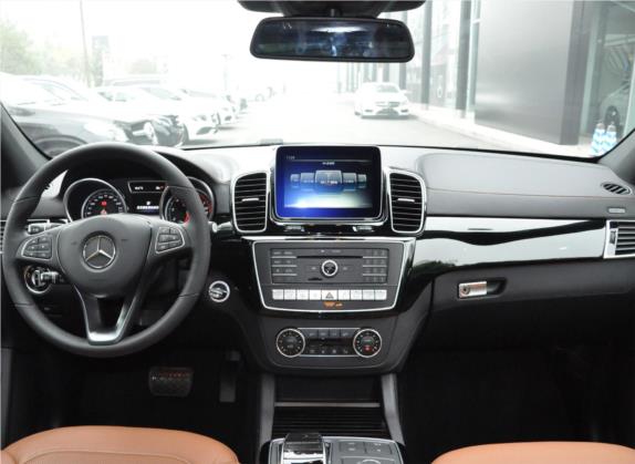 奔驰GLE新能源 2017款 GLE 500e 4MATIC 中控类   中控全图