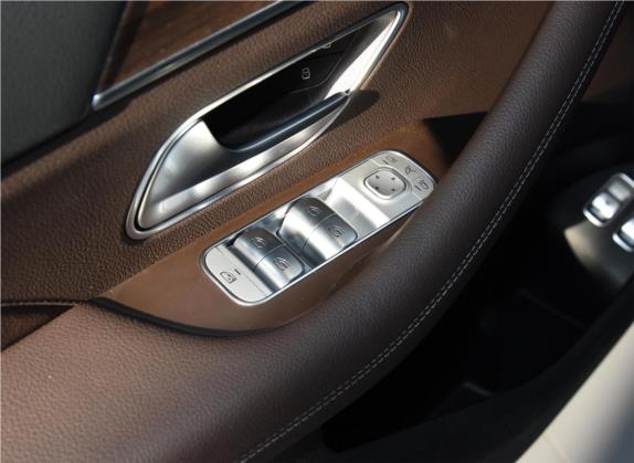 奔驰GLE新能源 2021款 GLE 350 e 4MATIC 智享版 车厢座椅   门窗控制