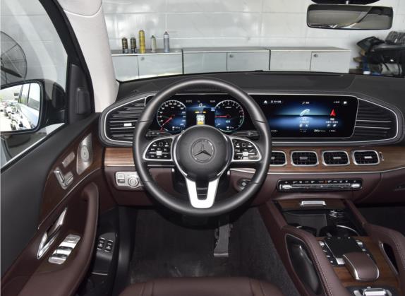 奔驰GLE新能源 2022款 改款 GLE 350 e 4MATIC 中控类   驾驶位