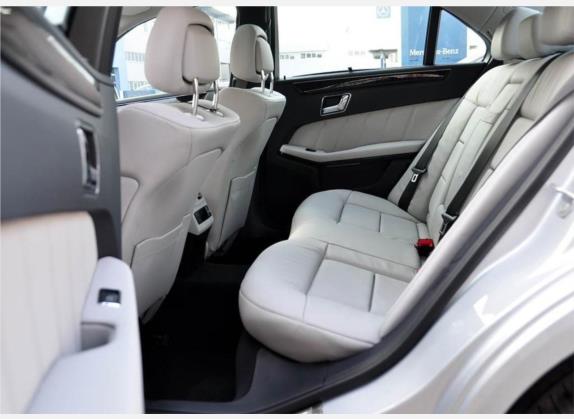 奔驰E级(进口) 2010款 E 260 CGI 时尚型 车厢座椅   后排空间