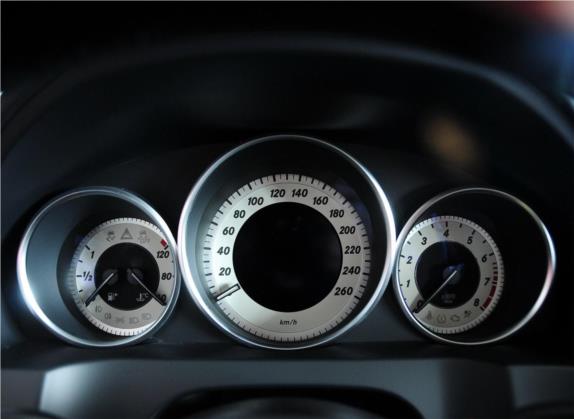 奔驰E级(进口) 2014款 E 400 轿跑版 中控类   仪表盘