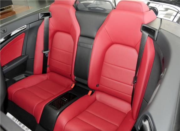 奔驰E级(进口) 2014款 E 260 敞篷轿跑车 车厢座椅   后排空间