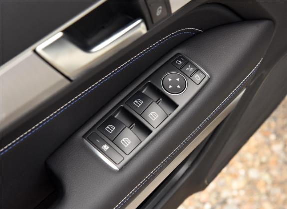奔驰E级(进口) 2016款 E 260 轿跑车 灵动版 车厢座椅   门窗控制