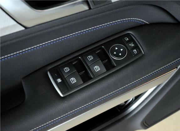 奔驰E级(进口) 2016款 E 320 轿跑车 灵动版 车厢座椅   门窗控制