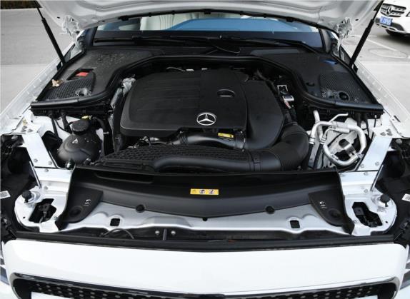 奔驰E级(进口) 2019款 E 300 轿跑车 其他细节类   发动机舱