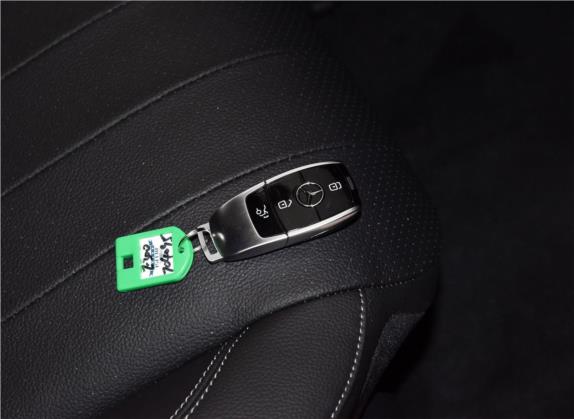 奔驰E级(进口) 2020款 E 300 运动版 其他细节类   钥匙