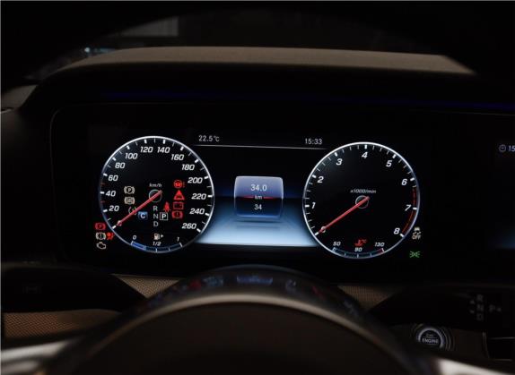 奔驰E级(进口) 2020款 E 300 运动版 中控类   仪表盘