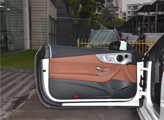奔驰E级(进口) 2021款 改款 E 260 敞篷轿跑车 车厢座椅   前门板