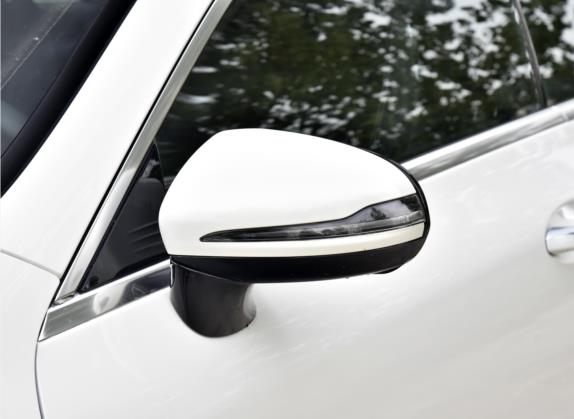 奔驰E级(进口) 2023款 E 260 轿跑车 外观细节类   外后视镜