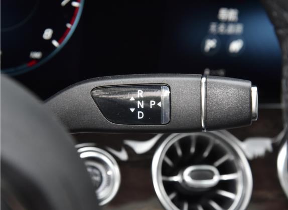 奔驰E级(进口) 2023款 E 260 轿跑车 中控类   挡把