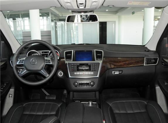 奔驰GL级 2014款 GL 350 CDI 4MATIC 中控类   中控全图
