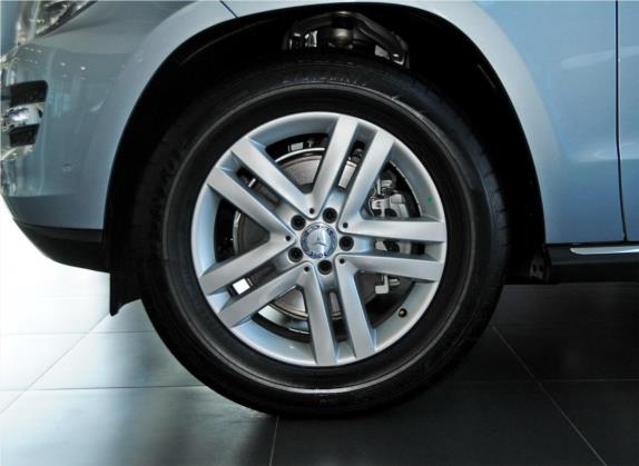 奔驰GL级 2014款 GL 350 CDI 4MATIC 其他细节类   前轮