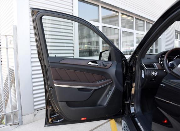 奔驰GL级 2015款 GL 500 4MATIC 车厢座椅   前门板