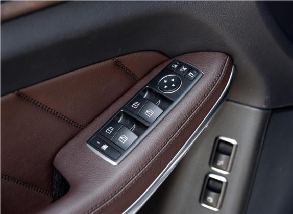 奔驰GL级 2015款 GL 500 4MATIC 车厢座椅   门窗控制