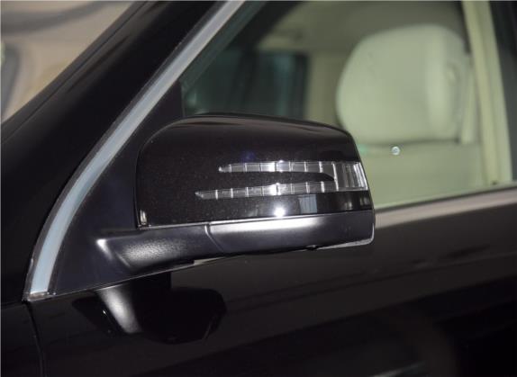 奔驰GL级 2015款 GL 400 4MATIC动感型 外观细节类   外后视镜